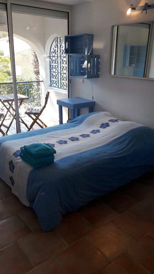Villa Le Grilladou Hyeres Exterior photo